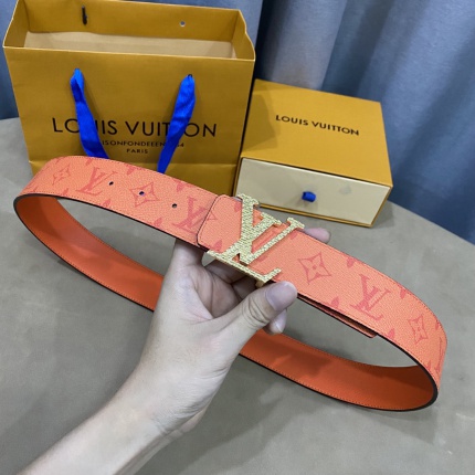 Louis Vuitton AAA Belts in 182502