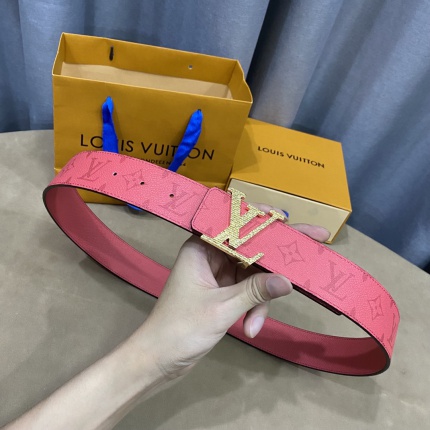 Louis Vuitton AAA Belts in 182503