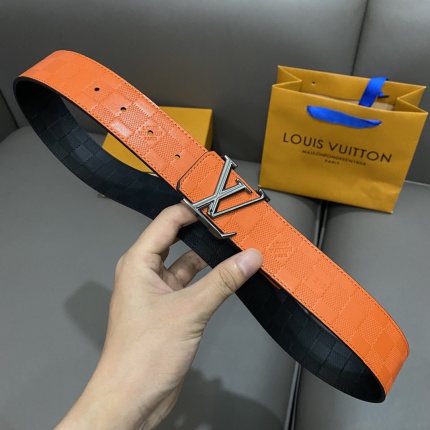 Louis Vuitton AAA Belts in 182509