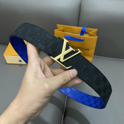 Louis Vuitton AAA Belts in 182510