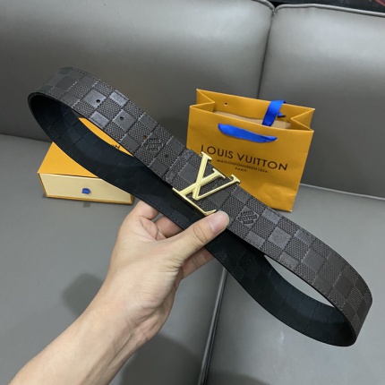 Louis Vuitton AAA Belts in 182512