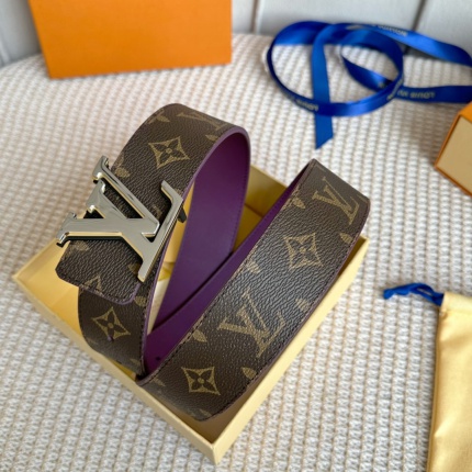 Louis Vuitton AAA Belts in 182538