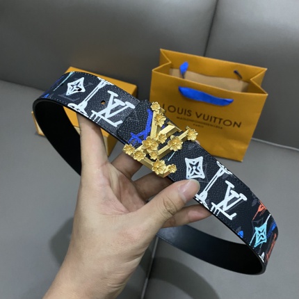 Louis Vuitton AAA Belts in 182566