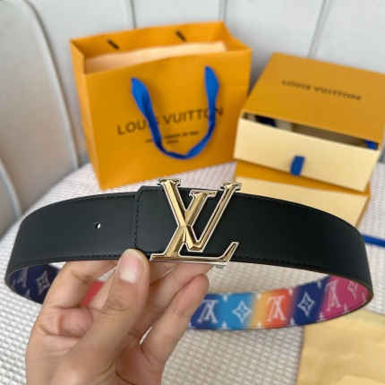 Louis Vuitton AAA Belts in 182589