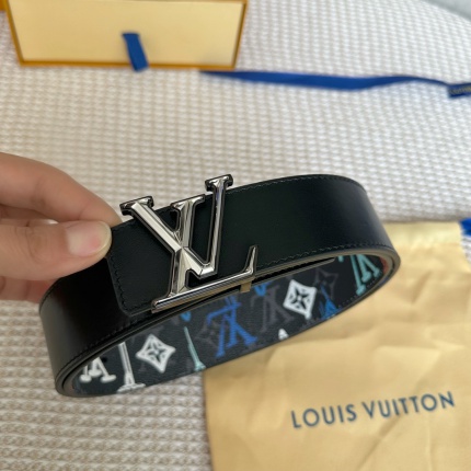 Louis Vuitton AAA Belts in 182591