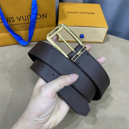 Louis Vuitton AAA Belts in 182614