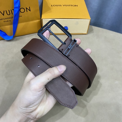 Louis Vuitton AAA Belts in 182617