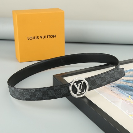 Louis Vuitton AAA Belts in 182633