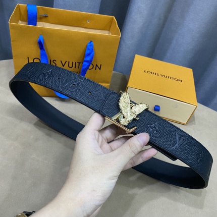 Louis Vuitton AAA Belts in 182657