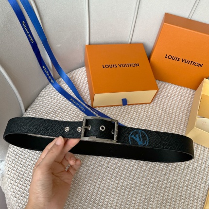 Louis Vuitton AAA Belts in 182676