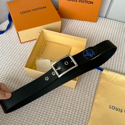 Louis Vuitton AAA Belts in 182678