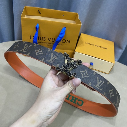Louis Vuitton AAA Belts in 182682