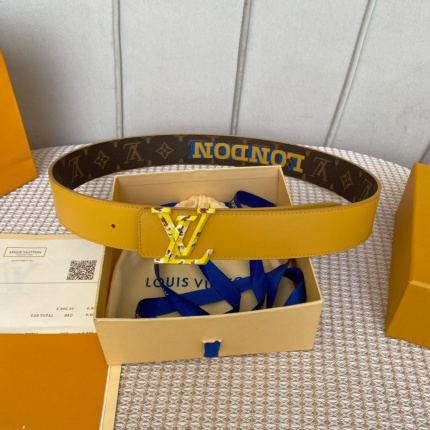 Louis Vuitton AAA Belts in 182703