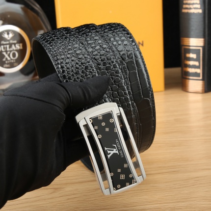 Louis Vuitton AAA Belts in 182730