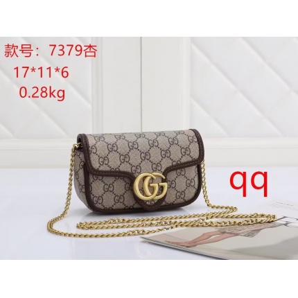 Gucci Cross Bags in 182800