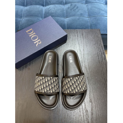 Dior Slippers For Men in 182832