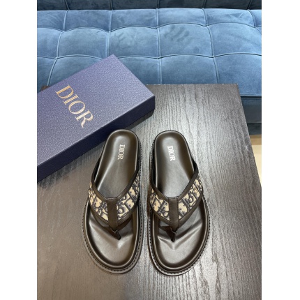Dior Slippers For Men in 182837