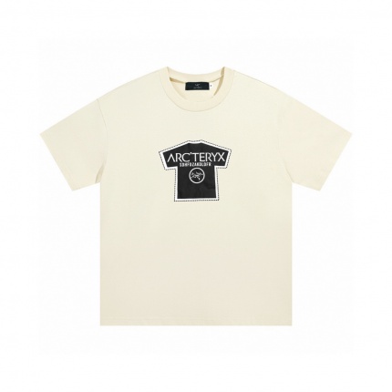 ARC TERYX T-shirts for Men in 183060