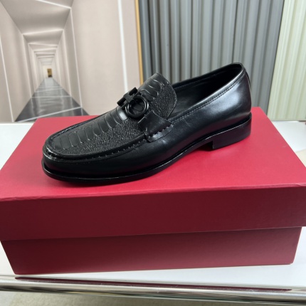 New Arrivals Ferragamo Real Leather Shoes For Men in 183671