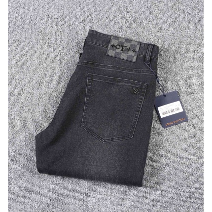 Louis Vuitton Jeans for Men in 183785