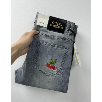 Gucci Jeans for Men in 183787