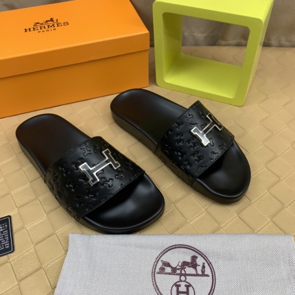 Hermes Slippers For Men in 183929