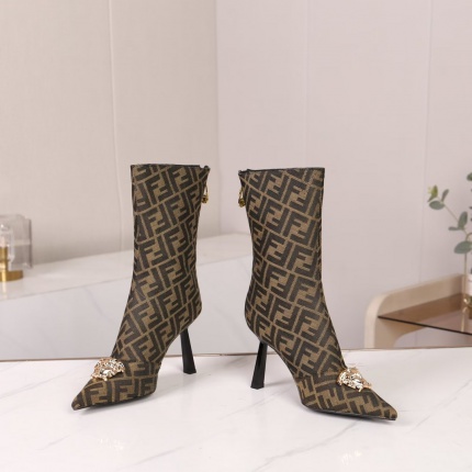Versace Boots For Women in 183976