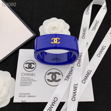 High quality Chanal Braclets in 184047