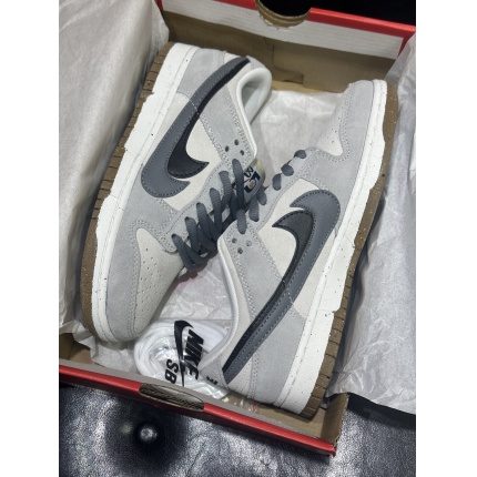 Nike Dunk Low Shoes for Men in 184096