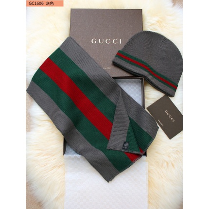 High quality Gucci Scarf and Hat A Set  in 184240