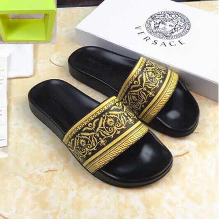 Versace Slippers For Men in 184345