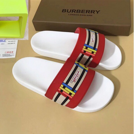 Burberry Slippers For Men in 184379