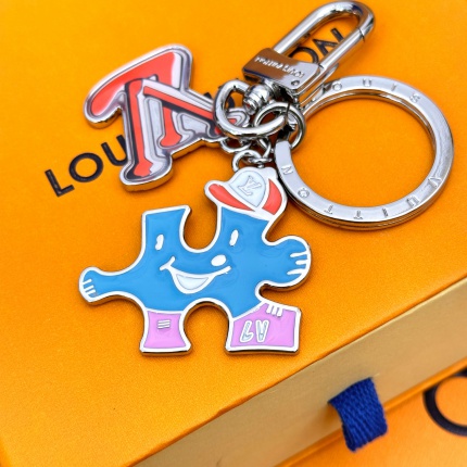 Louis Vuitton  Keychain in 184392