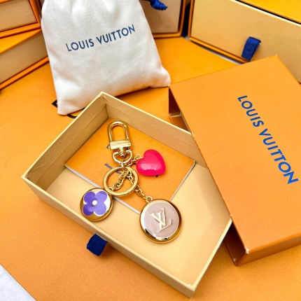 Louis Vuitton  Keychain in 184396