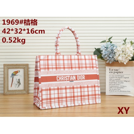 Cheap Dior Bags in 184418