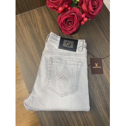 Louis Vuitton Jeans for Men in 184907