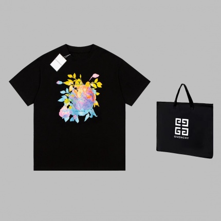 Givenchy T-Shirts for Men in 185181