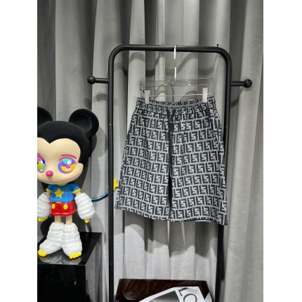 FENDI Short Pants For Men in 185314