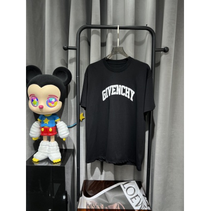 Givenchy T-Shirts for Men in 185368