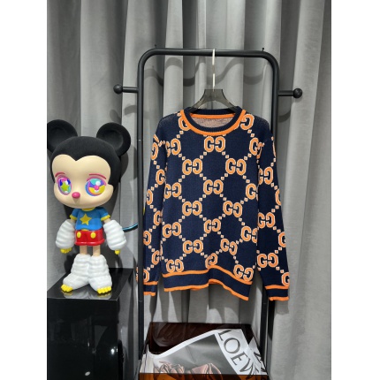 Gucci Sweaters for Men in 185375