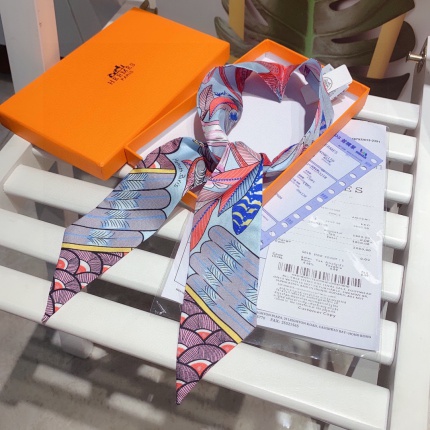 Hermes Bands in 185616