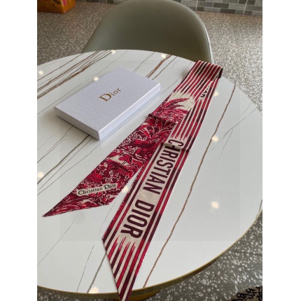 DIOR Bands in 185622