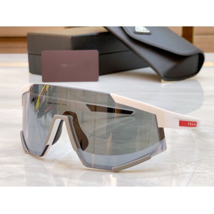 Proda AAA+++ quality Sunglasses in 185686