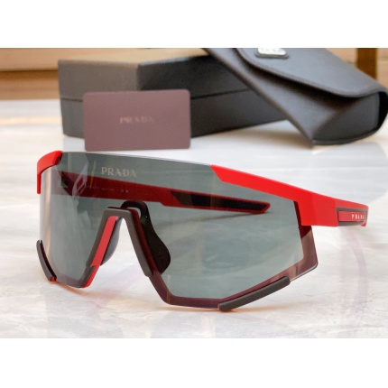 Proda AAA+++ quality Sunglasses in 185688
