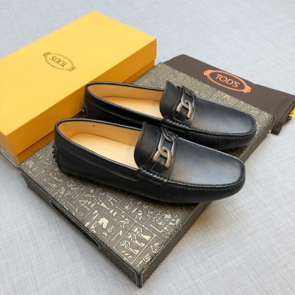 Tods Leather Loafers For Men in 186358
