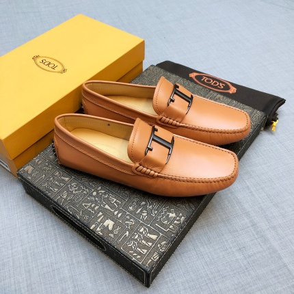 Tods Leather Loafers For Men in 186368