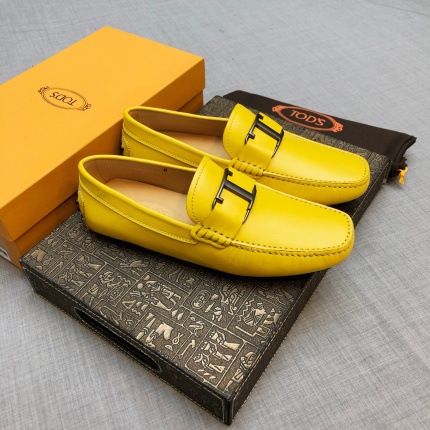 Tods Leather Loafers For Men in 186371