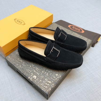 Tods Leather Loafers For Men in 186373