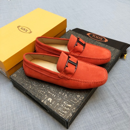 Tods Leather Loafers For Men in 186377