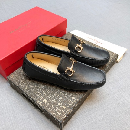 Ferragamo Loafers and Drivers For Men in 186383